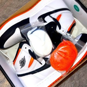 Air Jordan 1s retro high og’s